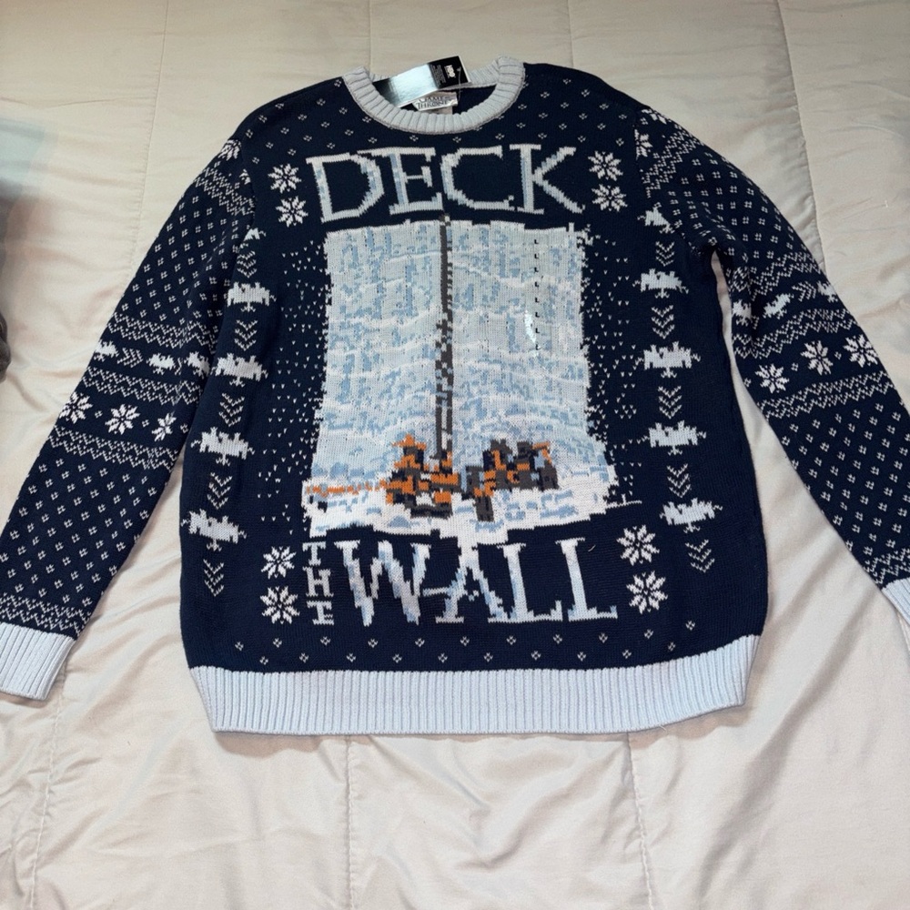 Game of thrones Navy Blue Sweater size L NWT